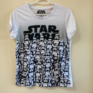 Star Wars Women’s Black and White Stormtrooper Tee